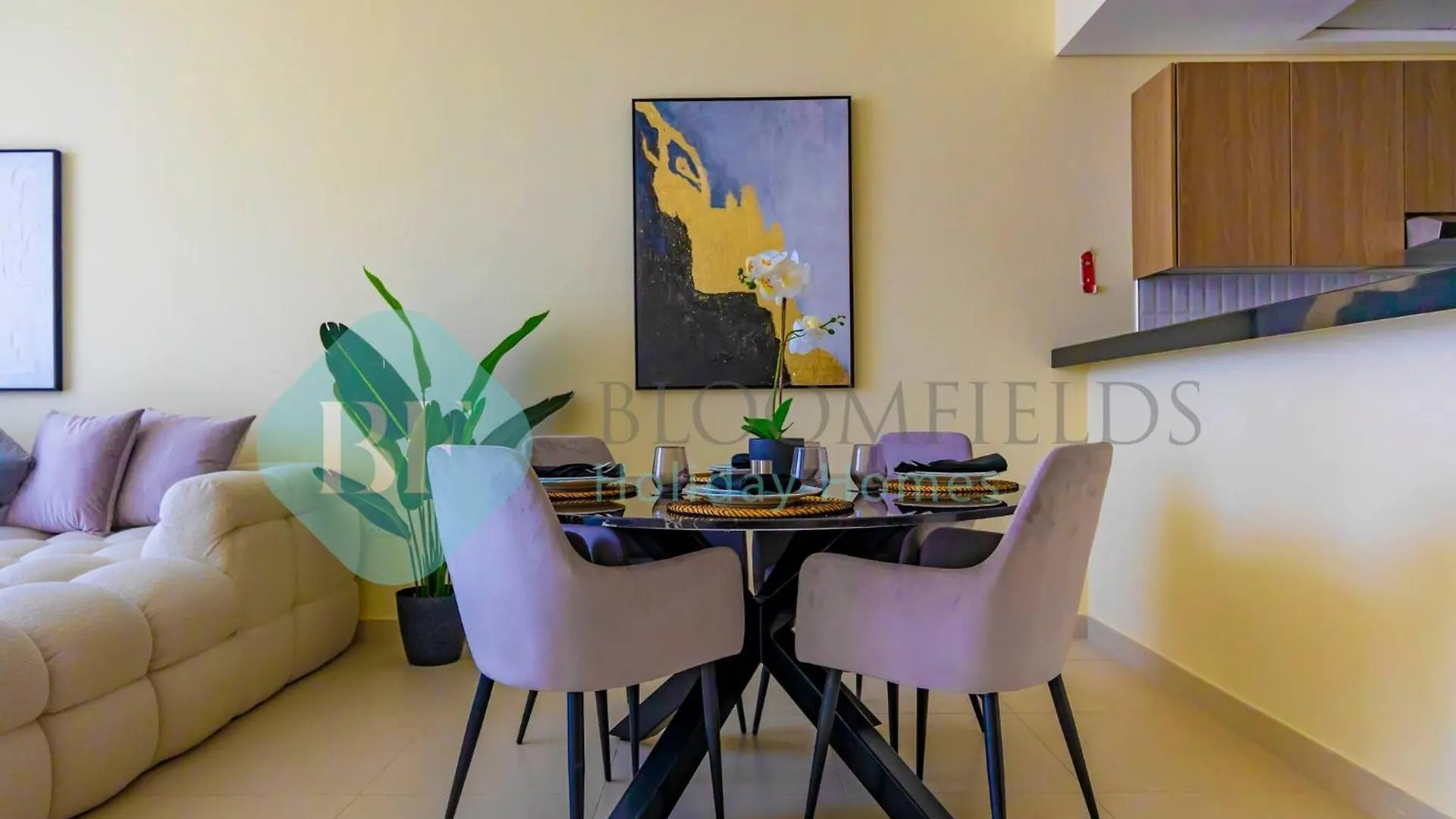 Bloomfields 1Br Canal The View Raha Beach Abu Dhabi 0*,  United Arab Emirates