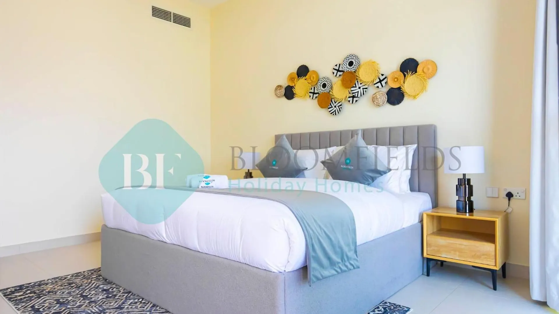 Apartment Bloomfields 1Br Canal The View Raha Beach Abu Dhabi